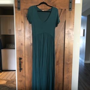 Boutique Hunter Green Maxi